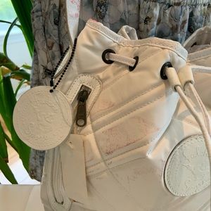 Travel and purse set